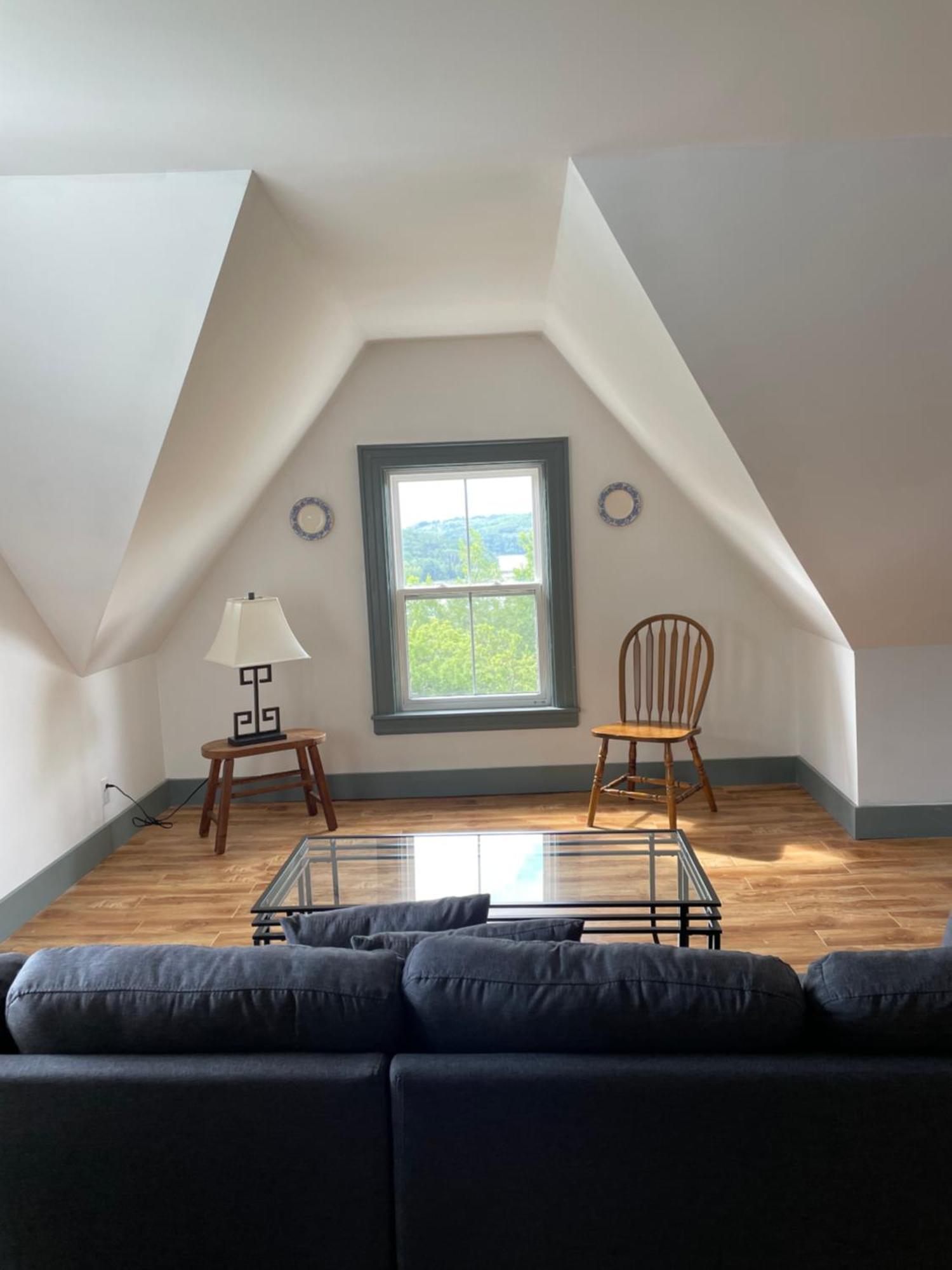 Still Point Lodge Deep Brook Bagian luar foto